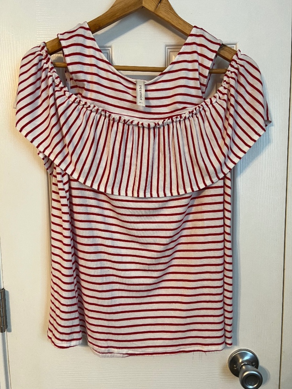 Peppermint Off the Shoulder tee